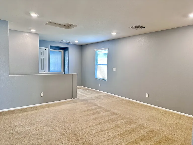 5758 Mia Skye St — Photo 18
