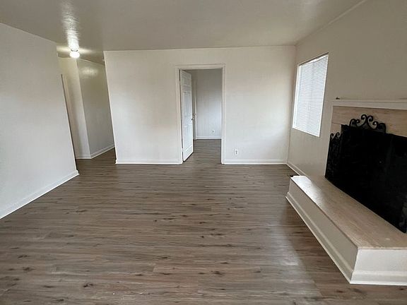 4th image of 450 Saint Lawrence Ave APT A