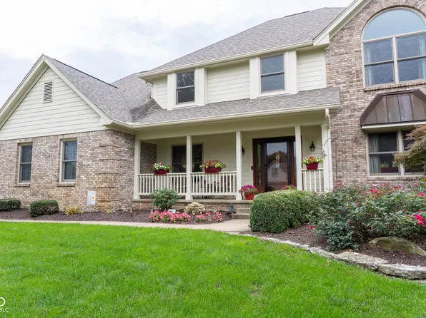 5407 W Granite Ct, New Palestine, IN 46163