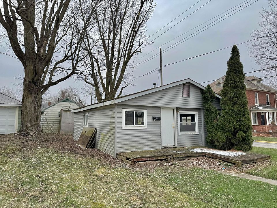 1st image of 1001 Reid St