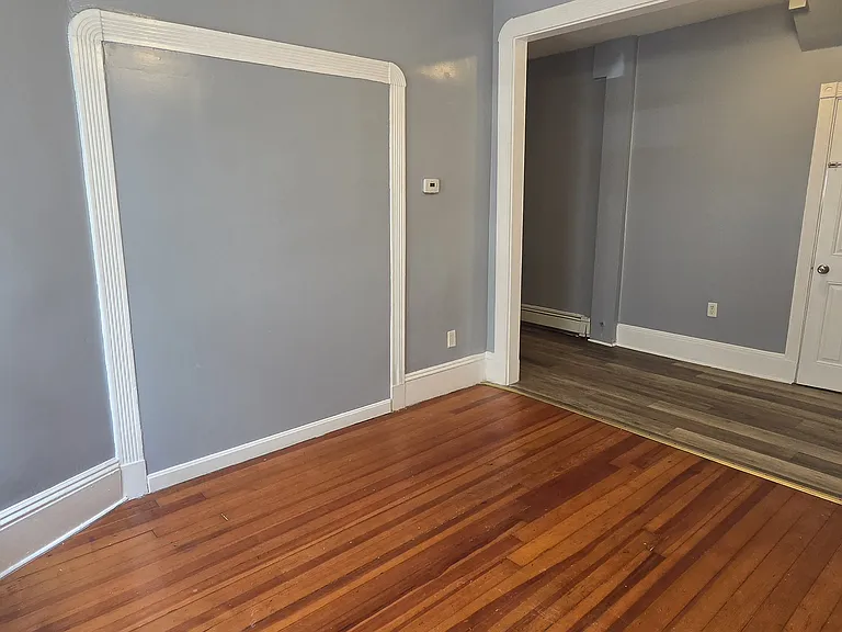 541 Bennington St #1 — Photo 6