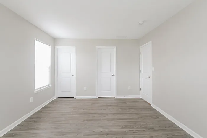 224 Rolling Ridge Dr — Photo 5