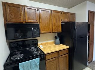 2114 Valleyhigh Dr NW #B205, Rochester, MN 55901