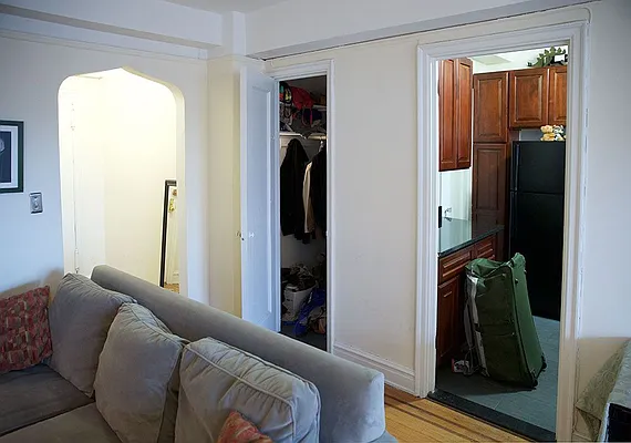 Rented by NextStopNY | media 10