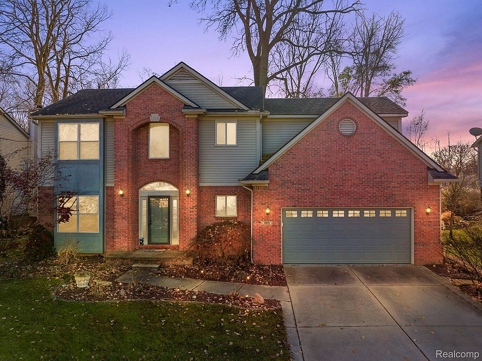 1st image of 7875 E Oakland Manor Dr