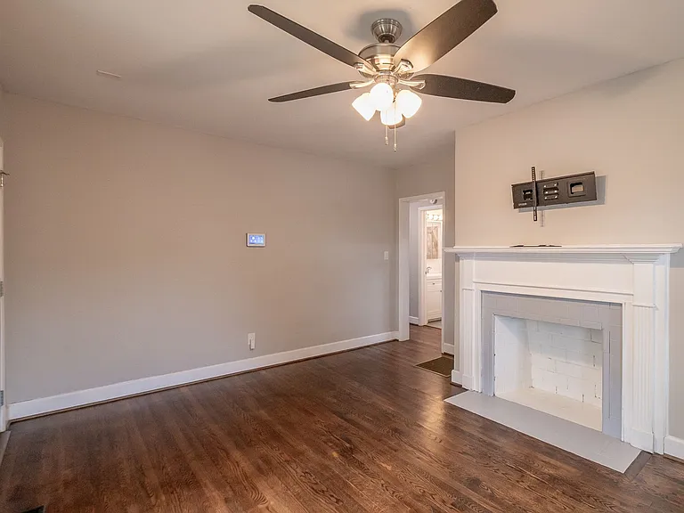 2520 Brentwood Pl — Photo 8
