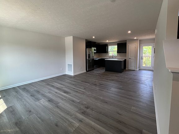 Aspen w Basement