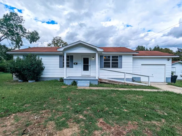 1029 Jupiter St, Gadsden, AL 35901