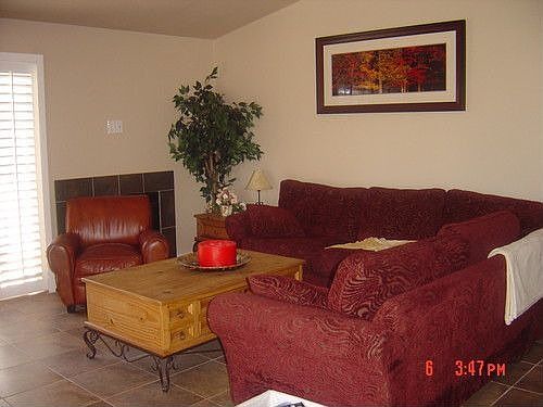 2nd image of 2051 Lakeridge Cir Unit 202