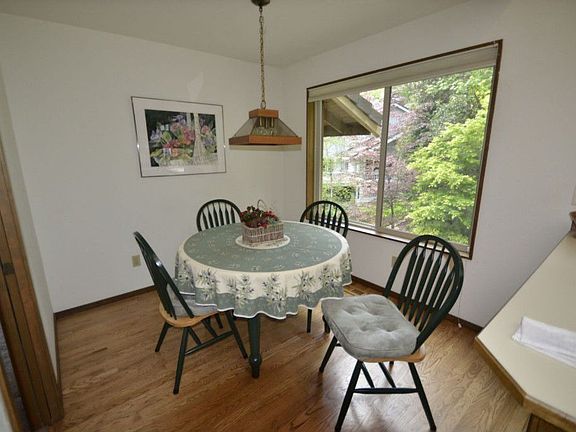 5th image of 5814 146th Ave SE