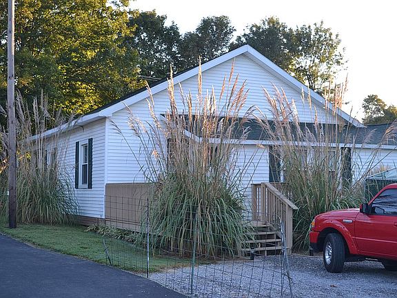 4th image of 434 W Bellville St