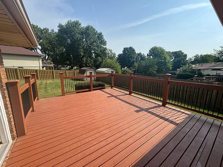 605 E Maplewood St — Photo 16