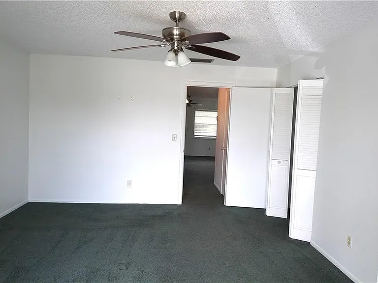 74 Royal Oak Ct #204 — Photo 12