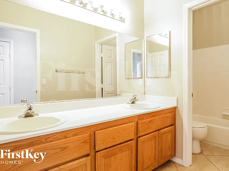 5898 Swan Point Pl — Photo 13