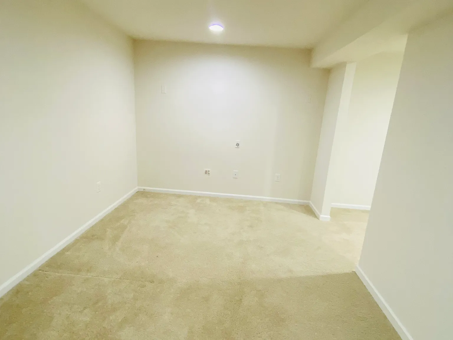 Box Oak Ct, Fredericksburg — Photo 2