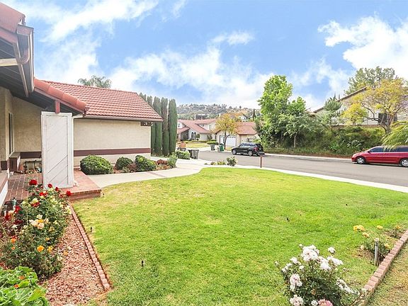 2nd image of 21009 Glenwold Dr