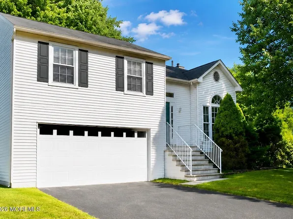 53 Sami Drive, Howell, NJ 07731