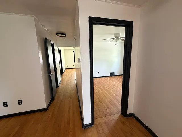 1465 W 7th Ave #D — Photo 11