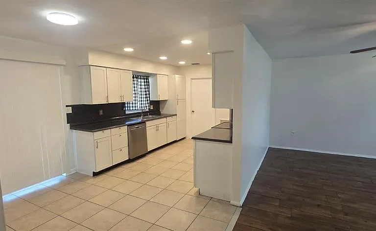 23067 Elmira Blvd — Photo 4