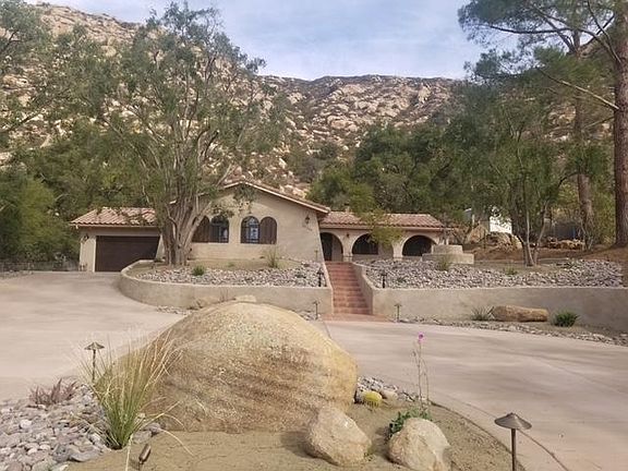 2nd image of 25334 Kerri Ln