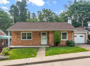 1107 Vine St, Coraopolis, PA 15108