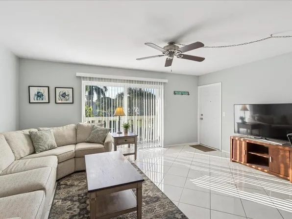 95 North Boulevard #2b, Boynton Beach, FL 33435