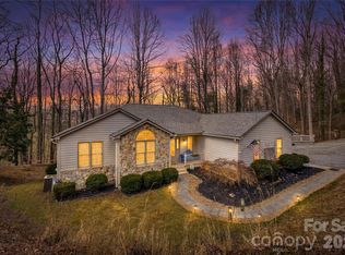 737 Woodbine Rd, Waynesville, NC 28785