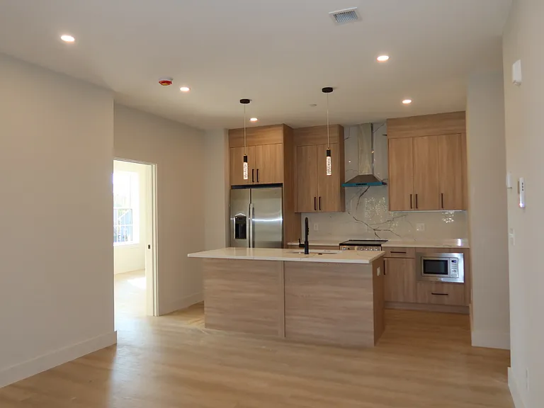 160 Washington St #3005 — Photo 5