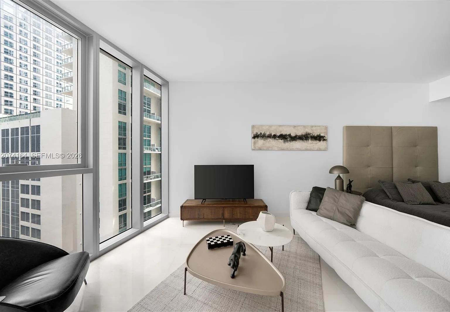 Aston Martin Residences — Photo 4