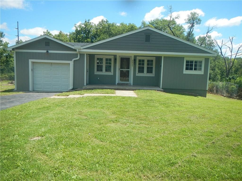 2537 S 74th St, Kansas City, KS 66106 Zillow