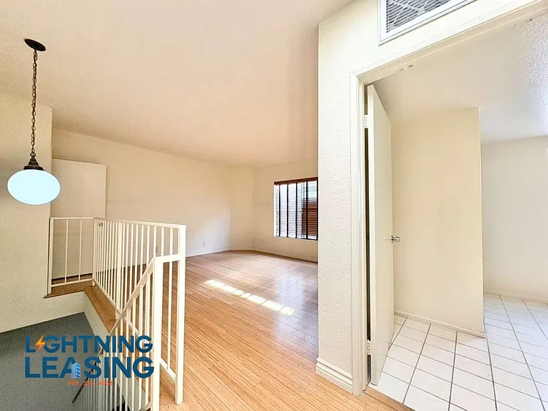 4455 Vista Del Monte Ave #4 — Photo 3