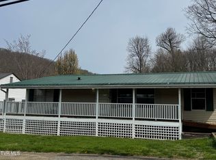 1013 Siam Rd, Elizabethton, TN 37643