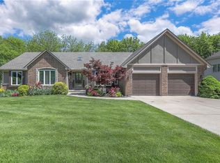 1407 SW Meyer Blvd, Blue Springs, MO 64015