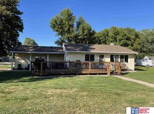 560 South St, Osceola, NE 68651