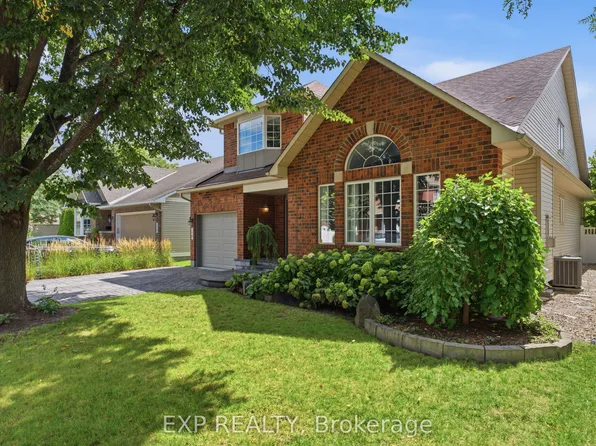 16 Bridlegate Pl, Ottawa, ON K2G 6M6