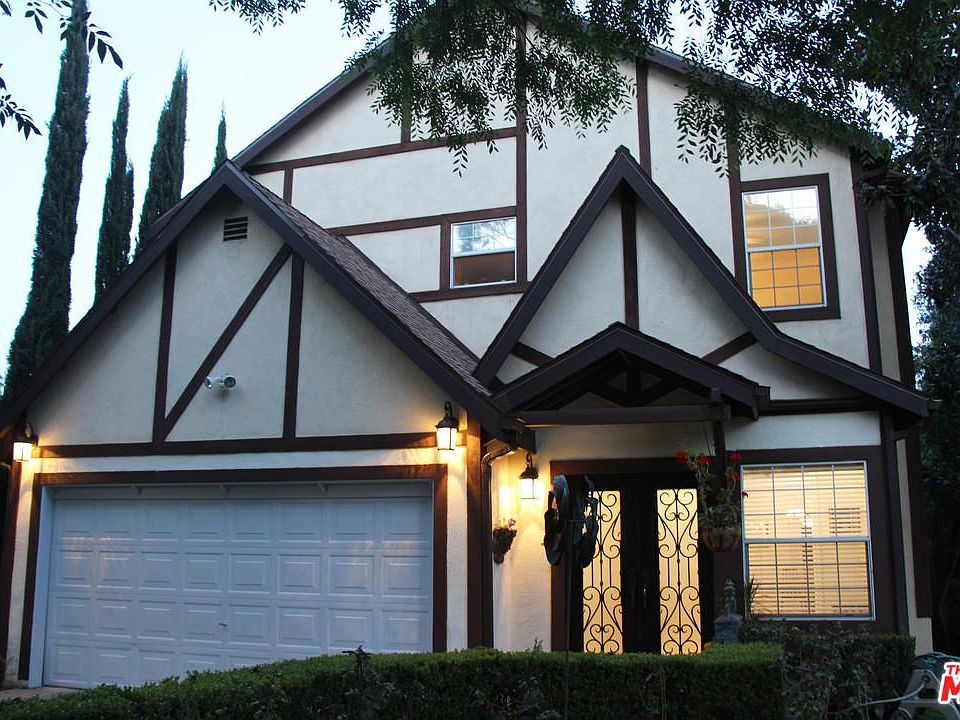 1st image of 4820 Arcola Ave