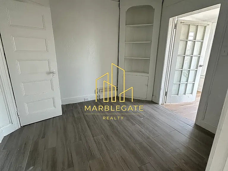 71 S 9th St #11 — Photo 12