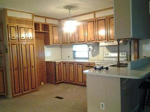3rd image of 10421 Dorval Ave