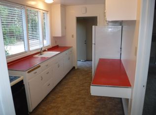 37 Crawford Ct, Walnut Creek, CA 94595