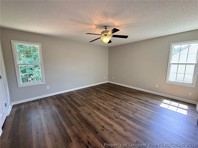 455 Crusaders Dr — Photo 9
