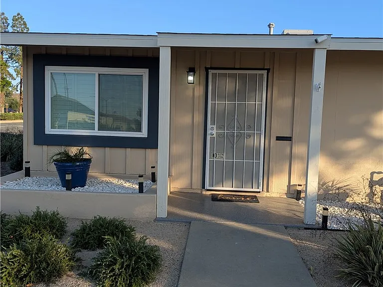27051 Sun City Blvd #1 — Photo 9