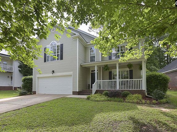 2nd image of 1464 Lost Creek Dr