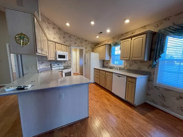 11 A Heather Way — Photo 4