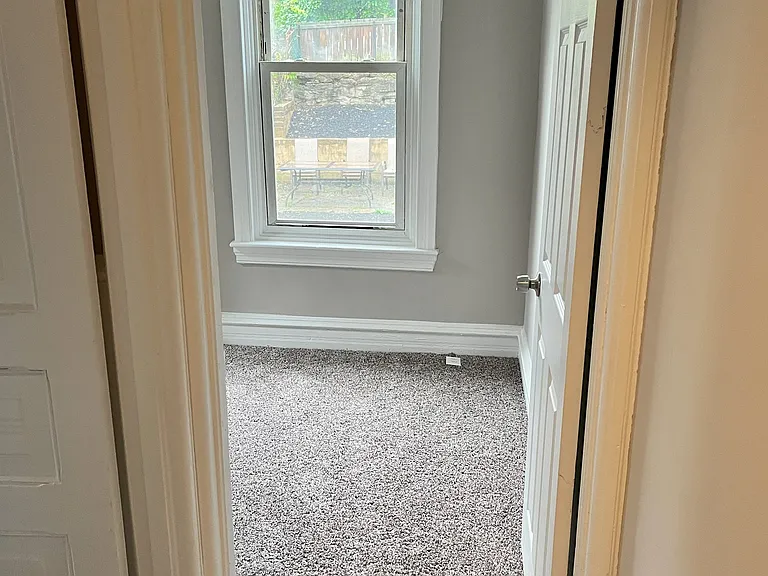 905 W Norwegian St — Photo 15