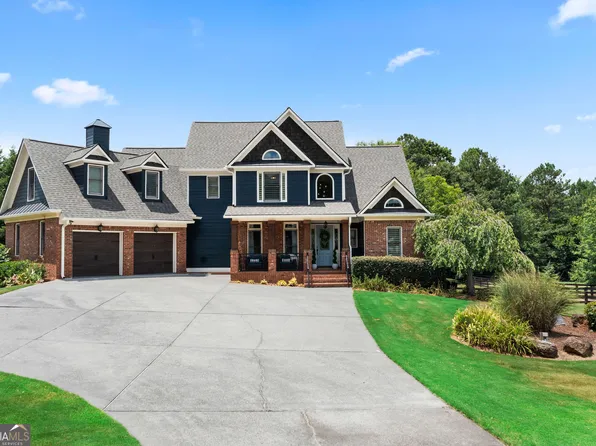 14 Lake Point Dr SE, Cartersville, GA 30121