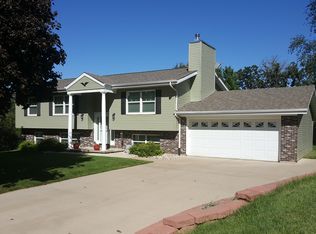 95-198 Waikalani Dr, Mililani, HI 96789