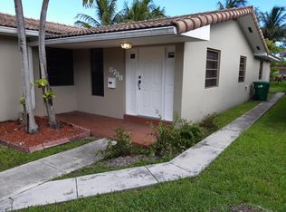 8738 SW 27th St, Miami, FL 33165
