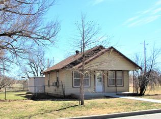 620 W Rainey Ave, Weatherford, OK 73096