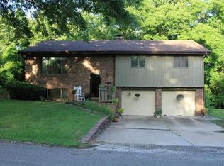 206 Park St, Troy, IL 62294