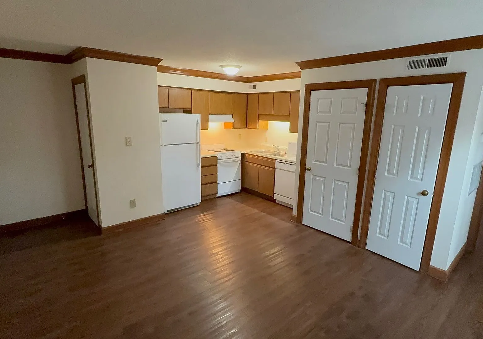 1 Bedroom 1 Bathroom Condo! — Photo 2
